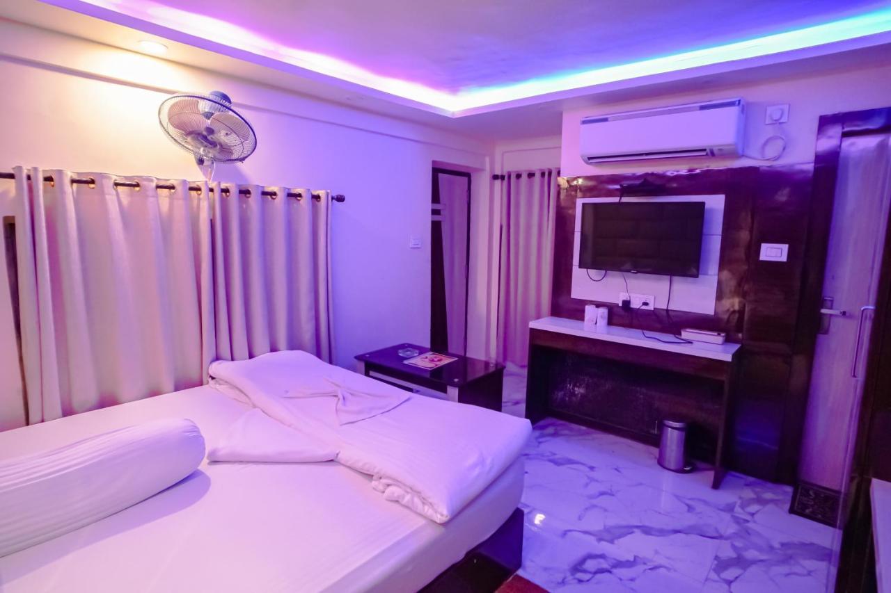 Silver Sand Eco Resort !! Beachfront !! With Biggest Pool And Huge Open Area !! Ideal For Weddings !! Couple Friendly !! Mandarmani Extérieur photo